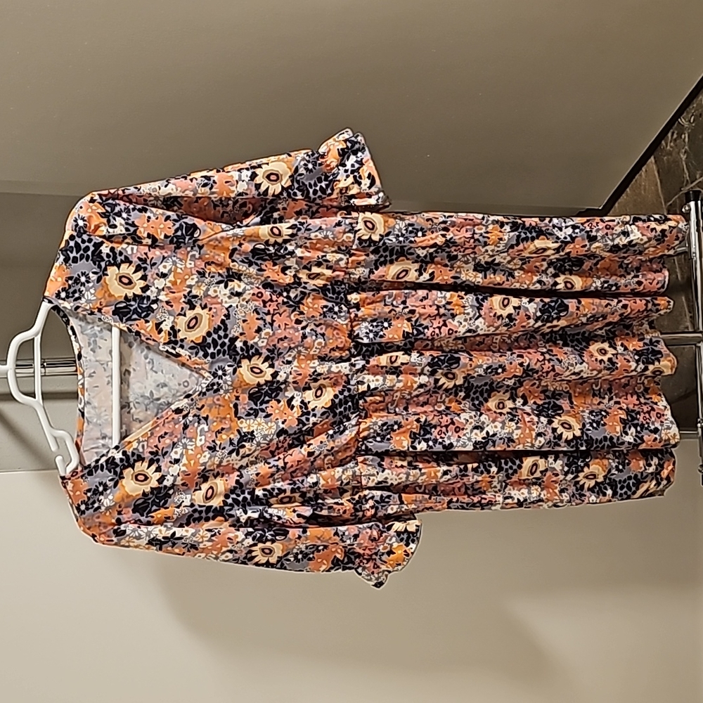 NWT Shein 70's style floral dress